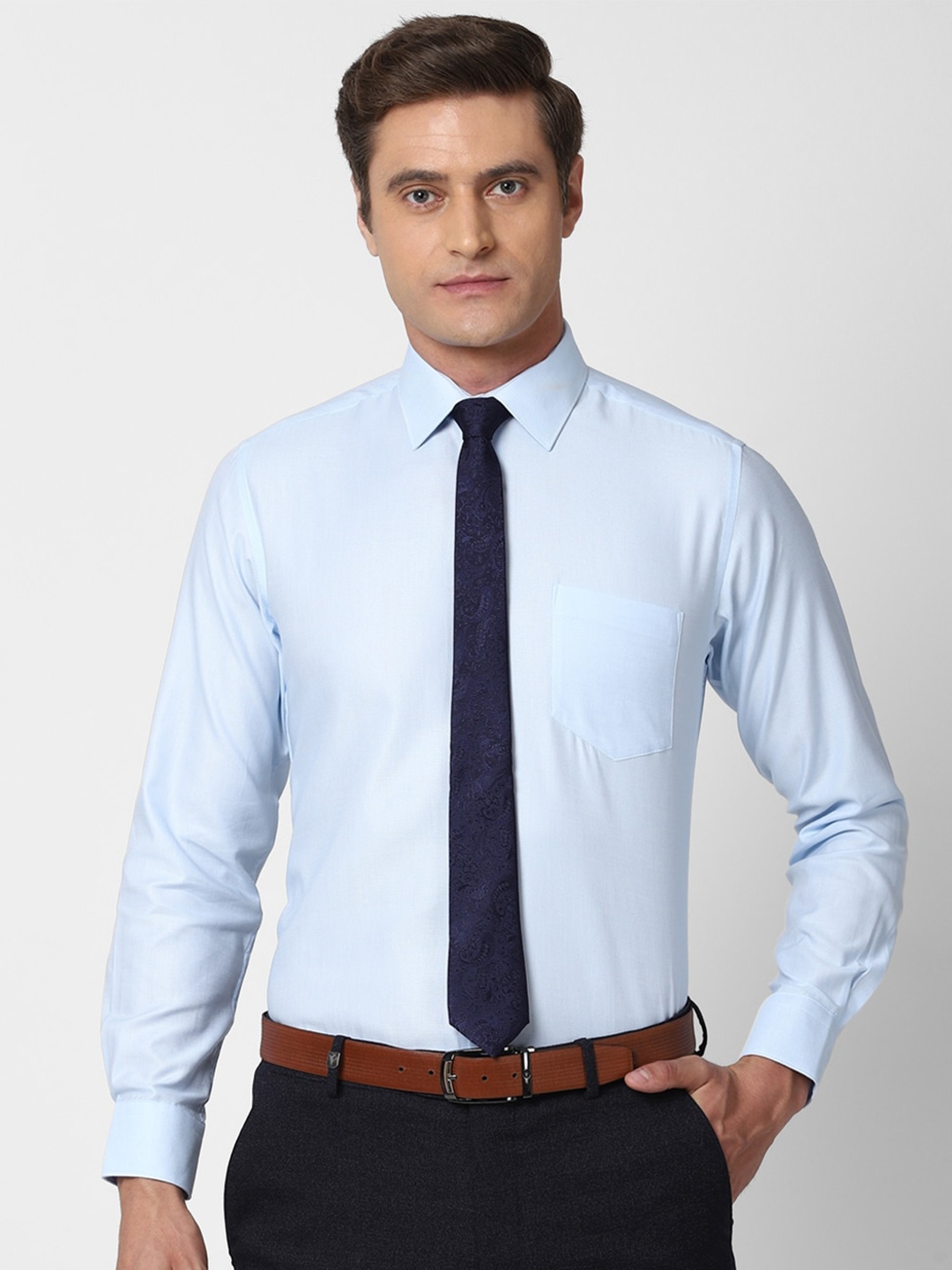 

Van Heusen Men Blue Formal Shirt