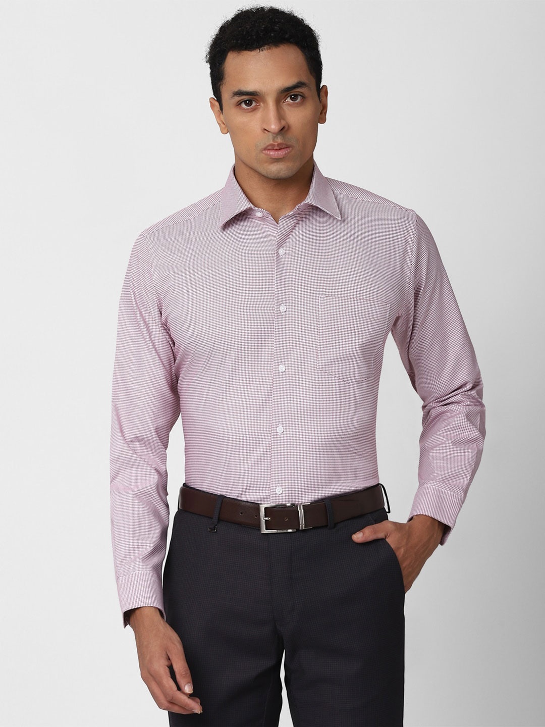 

Van Heusen Men Purple Printed Regular Cotton Casual Shirt