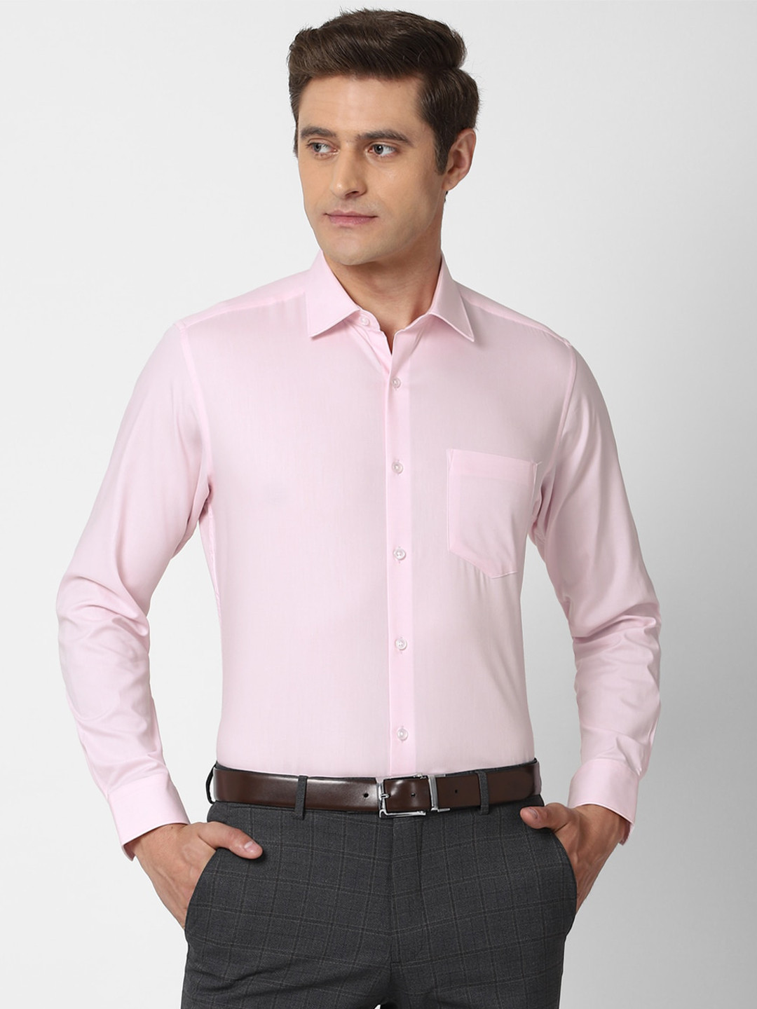 

Van Heusen Men Pink Pure Cotton Formal Shirt
