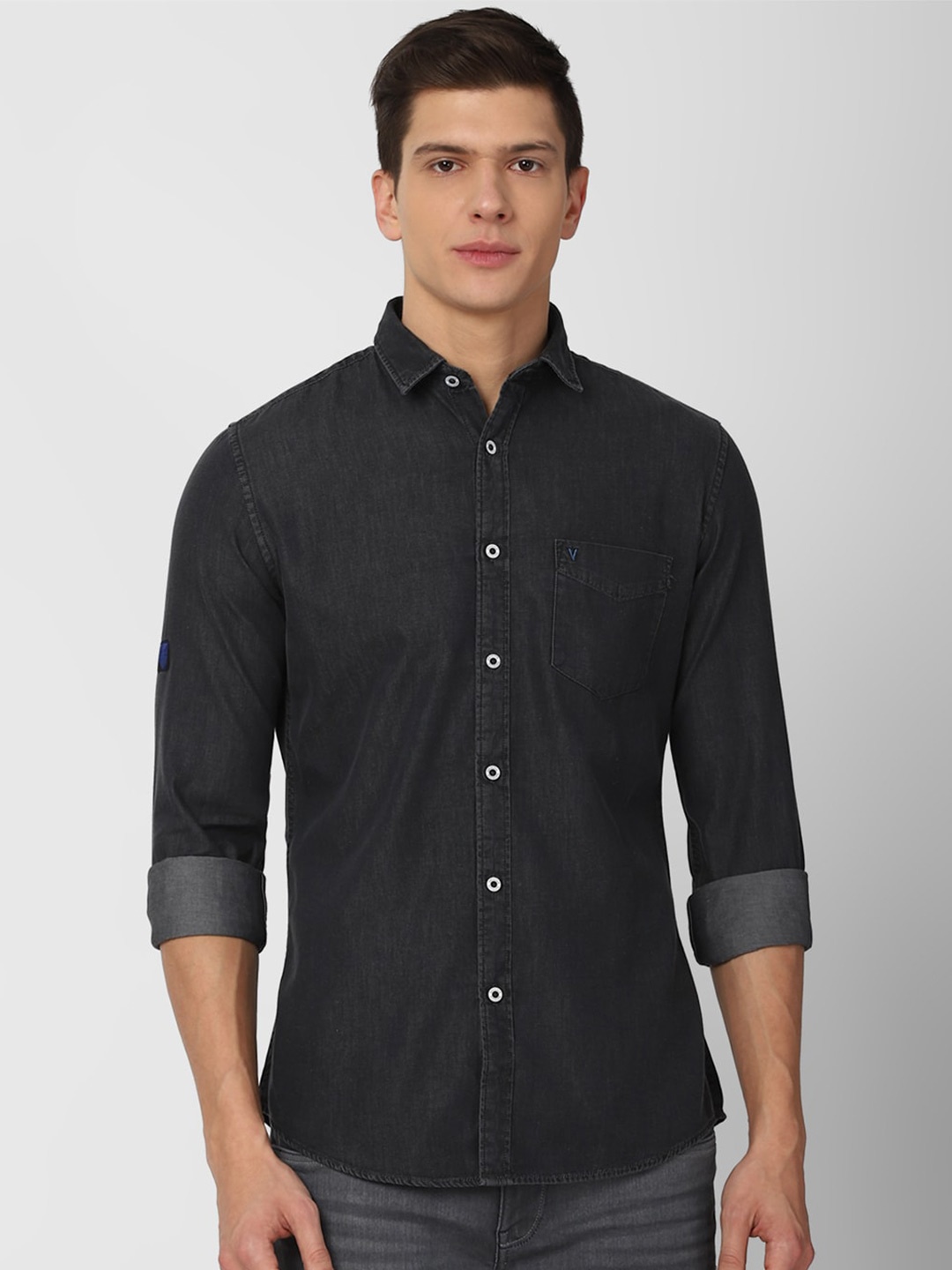 

VAN HEUSEN DENIM LABS Men Black Slim Fit Pure Cotton Casual Shirt