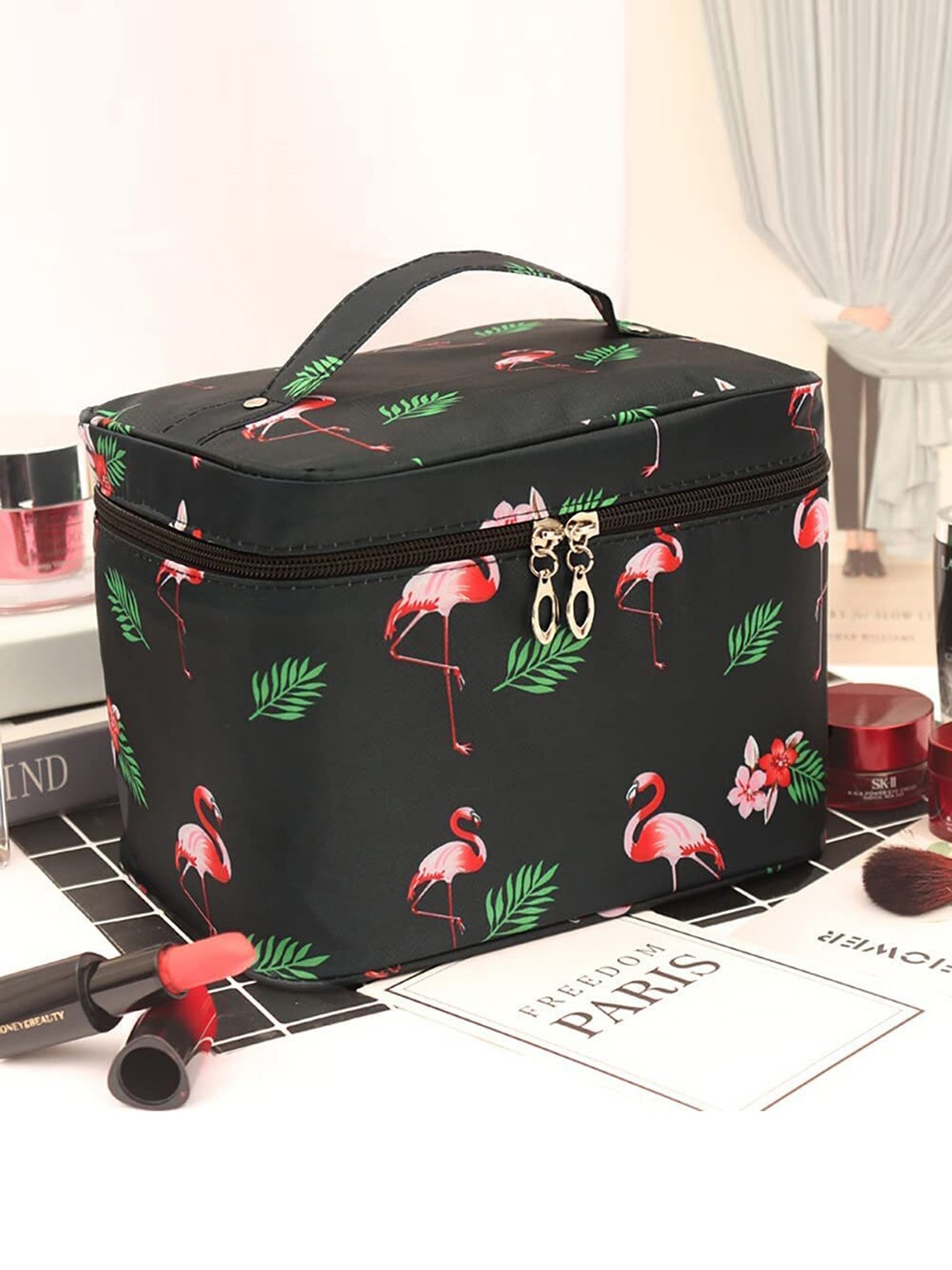 

HOUSE OF QUIRK Women Black & Green Printed Organiser