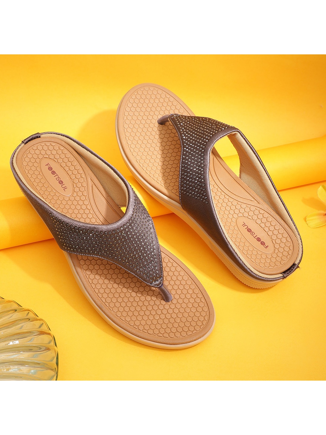 

FOOTSOUL Women Grey Open Toe Flats with Laser Cuts