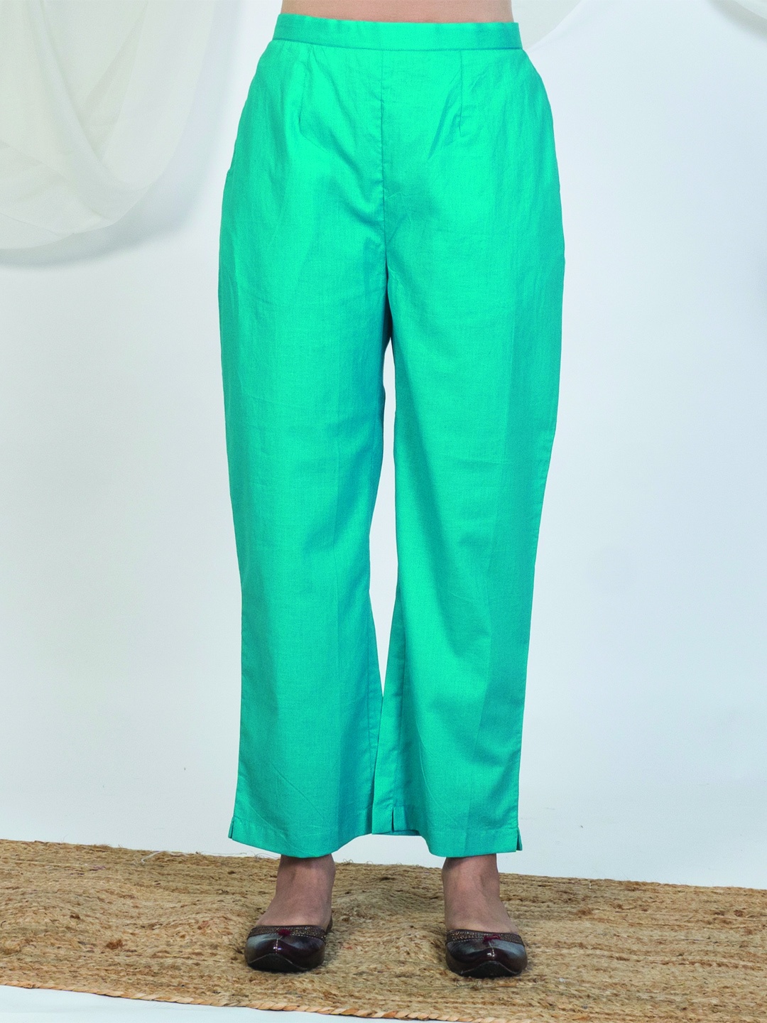 

AKISO Women Blue Solid Trousers