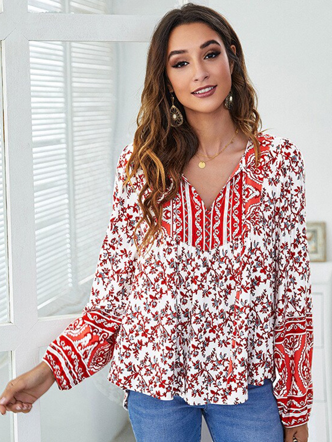 

BoStreet Women White & Red Floral Print Top