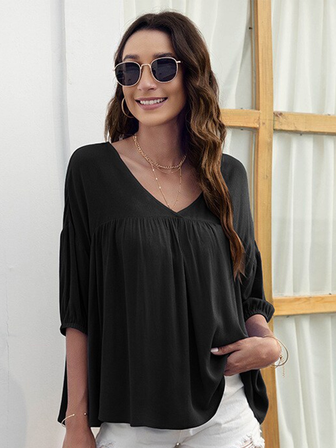 

BoStreet Women Black High-Low Top