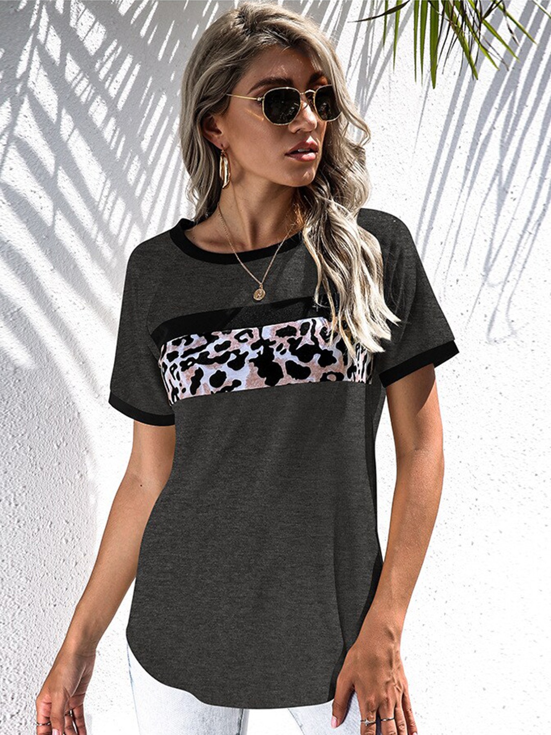 

StyleCast Women Black Print Top