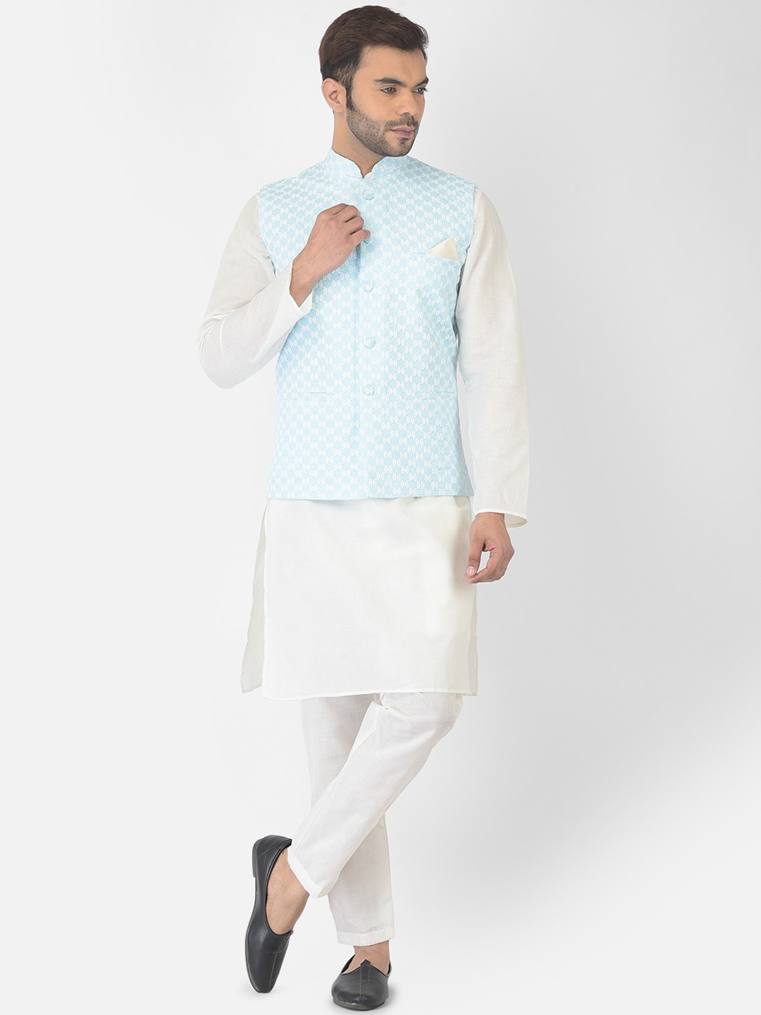 

DEYANN Men Blue Pure Cotton Nehru Jacket With Kurta and Churidar