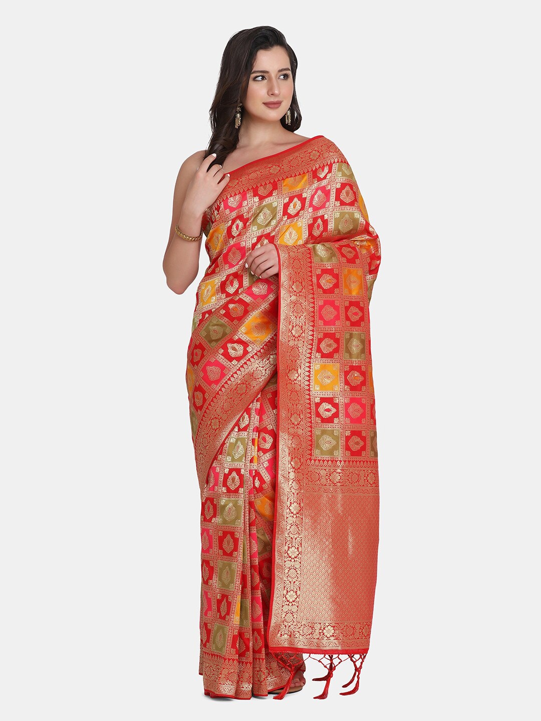 

BOMBAY SELECTIONS Maroon & Green Ethnic Motifs Zari Pure Silk Banarasi Saree