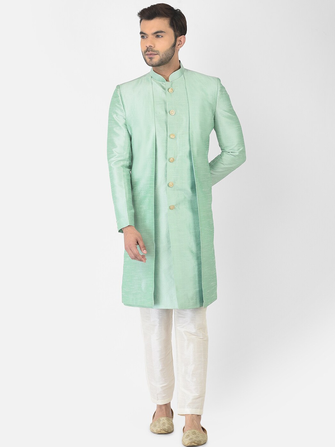 

DEYANN Men Green Solid Sherwani Set