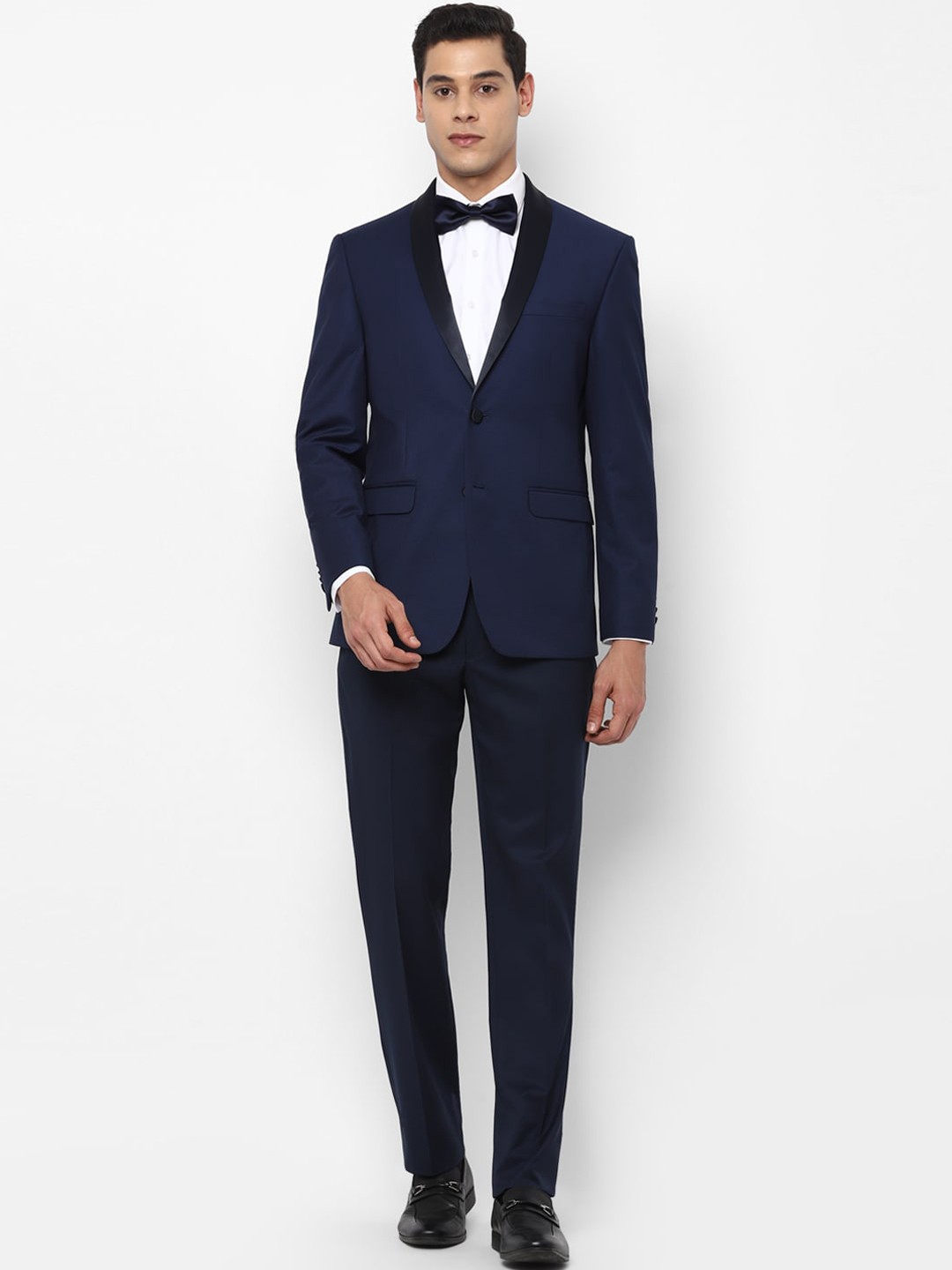 

Allen Solly Men Solid Navy Blue Two Piece Suit