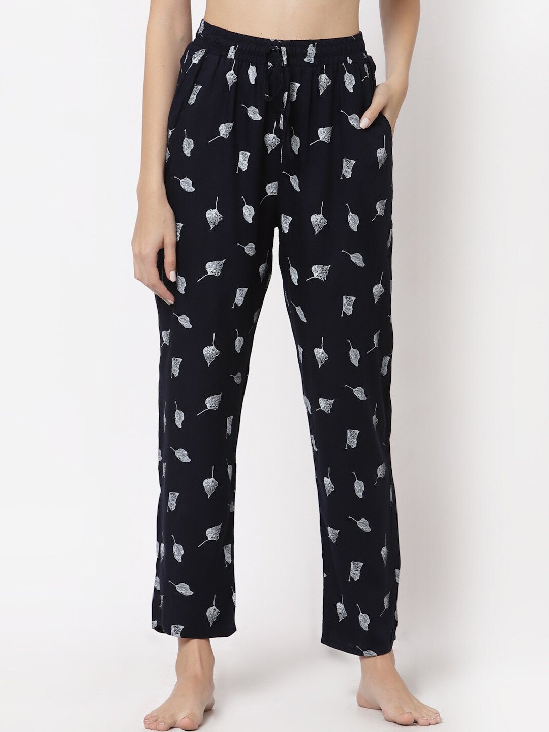 

Sweet Dreams Women Navy-Blue & White Printed Lounge Pant