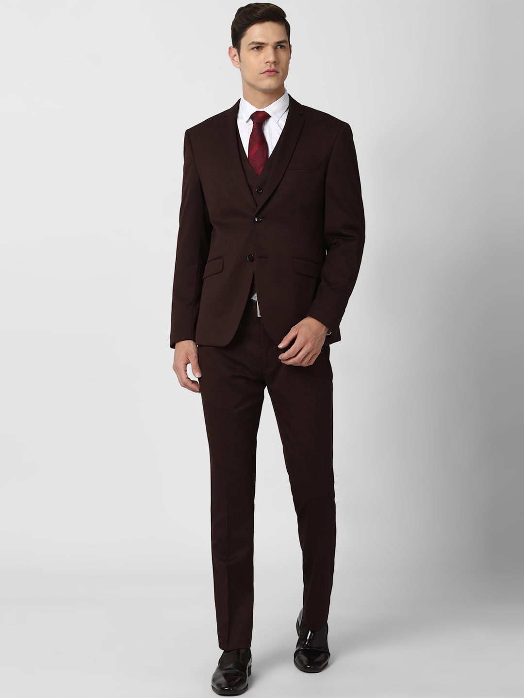 

V Dot Men Maroon-Colored Solid Slim Fit Single-Breasted Three-Piece Formal Suit