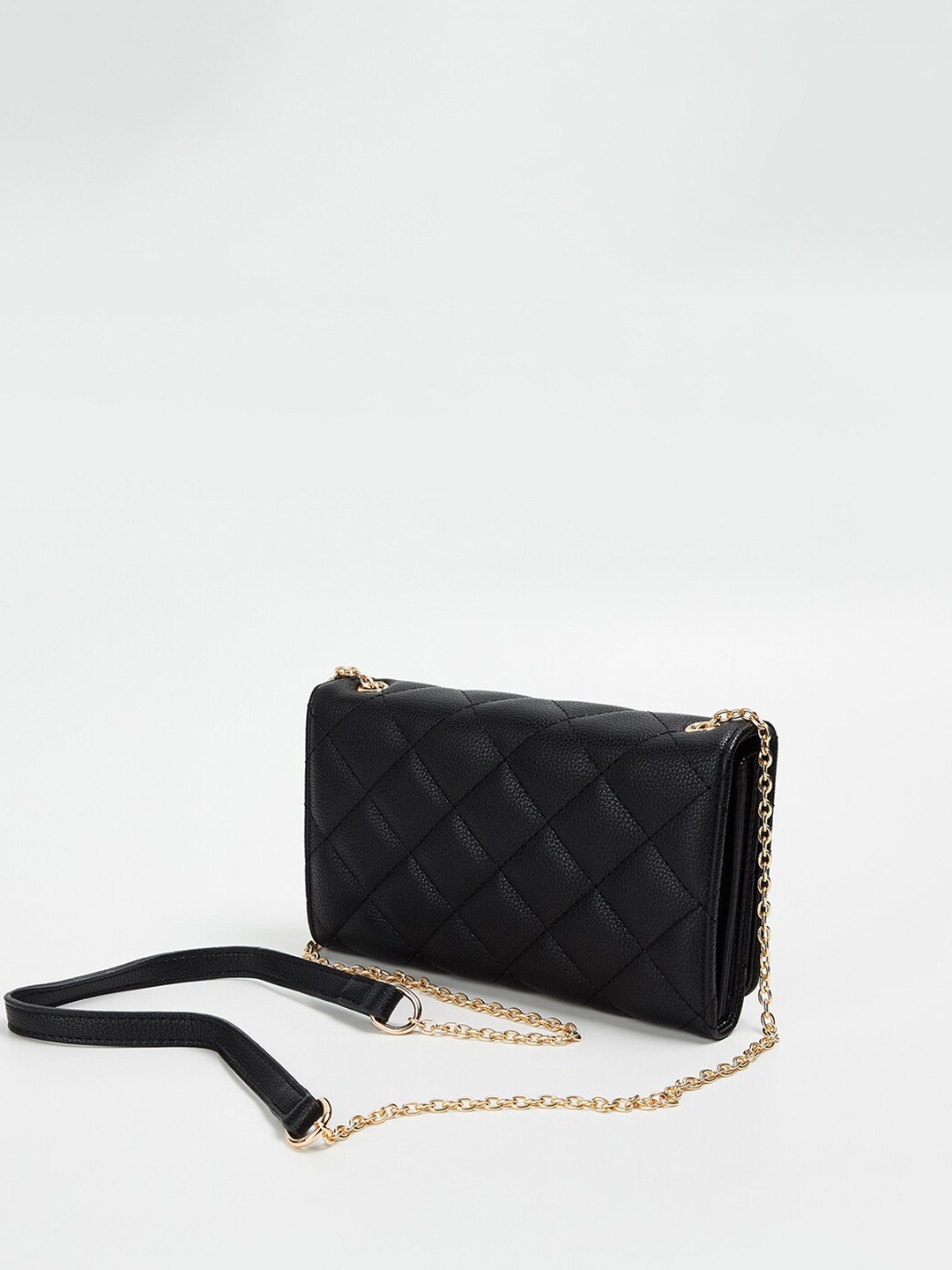 

Ginger by Lifestyle Women Black Quilted Two Fold Wallet