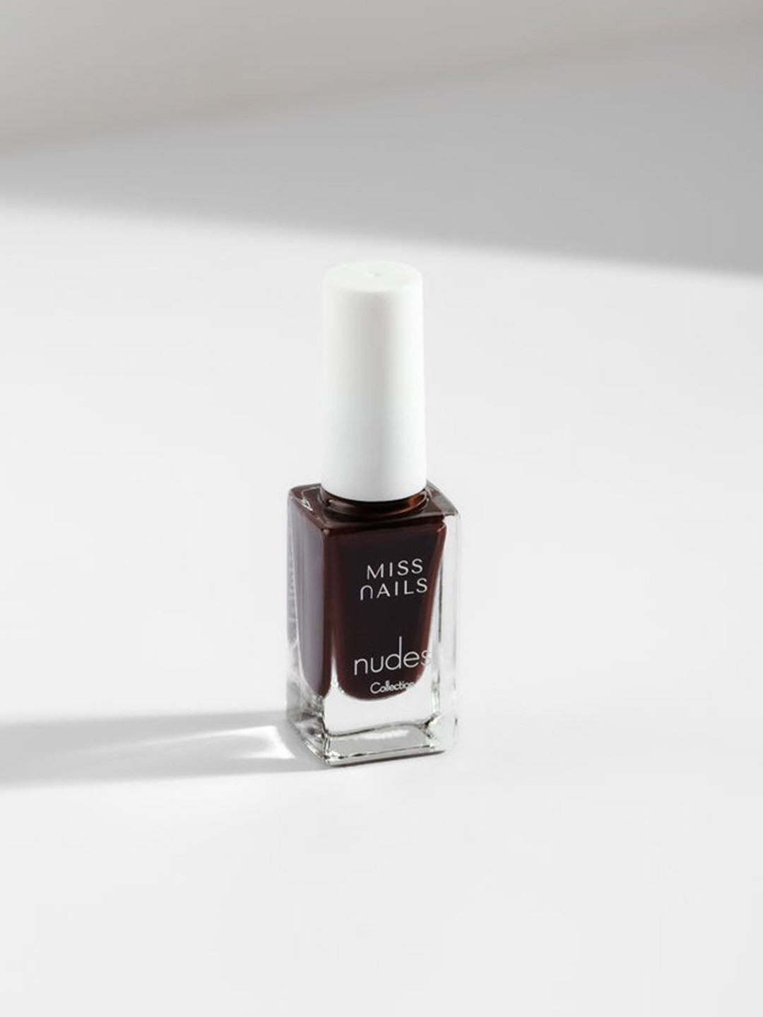 

MISS NAILS Nude Collection Vegan & Toxic Free Nail Polish 7 ml - Chocolate, Coffee brown