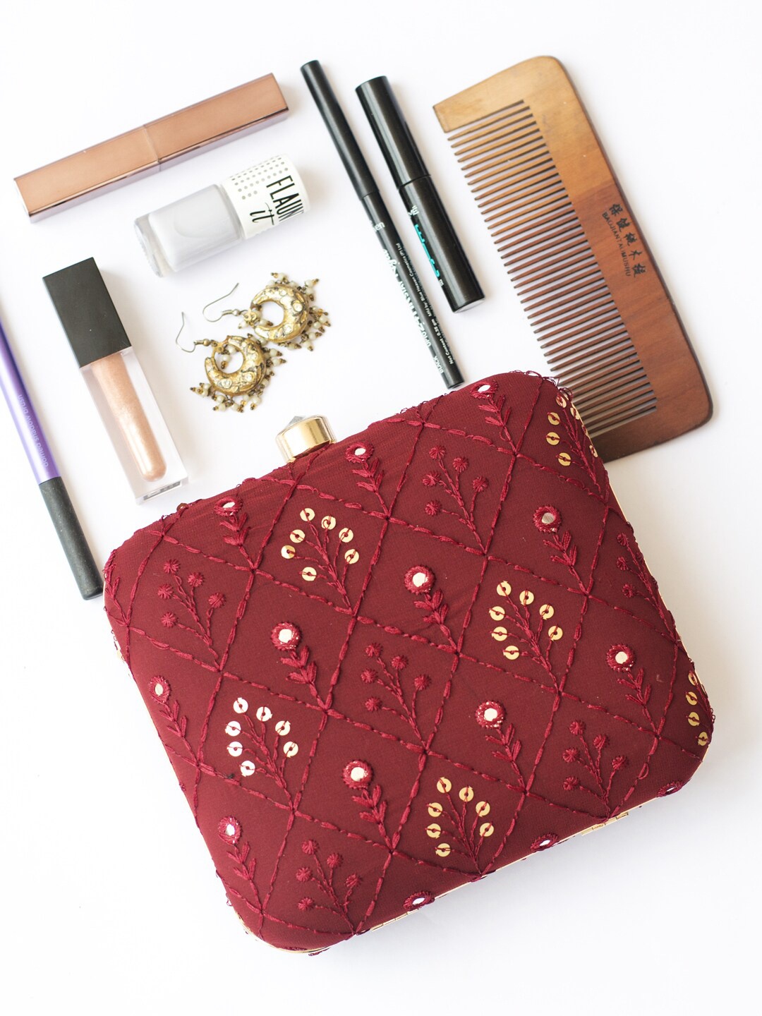 

ARTKLIM Maroon & Gold-Toned Embroidered Box Clutch