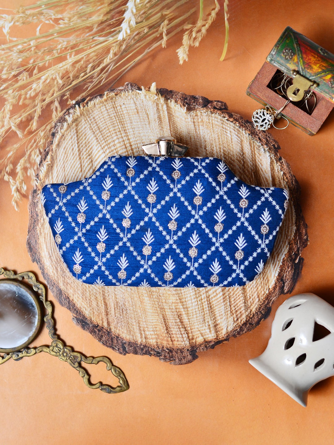 

ARTKLIM Navy Blue & White Embroidered Box Clutch