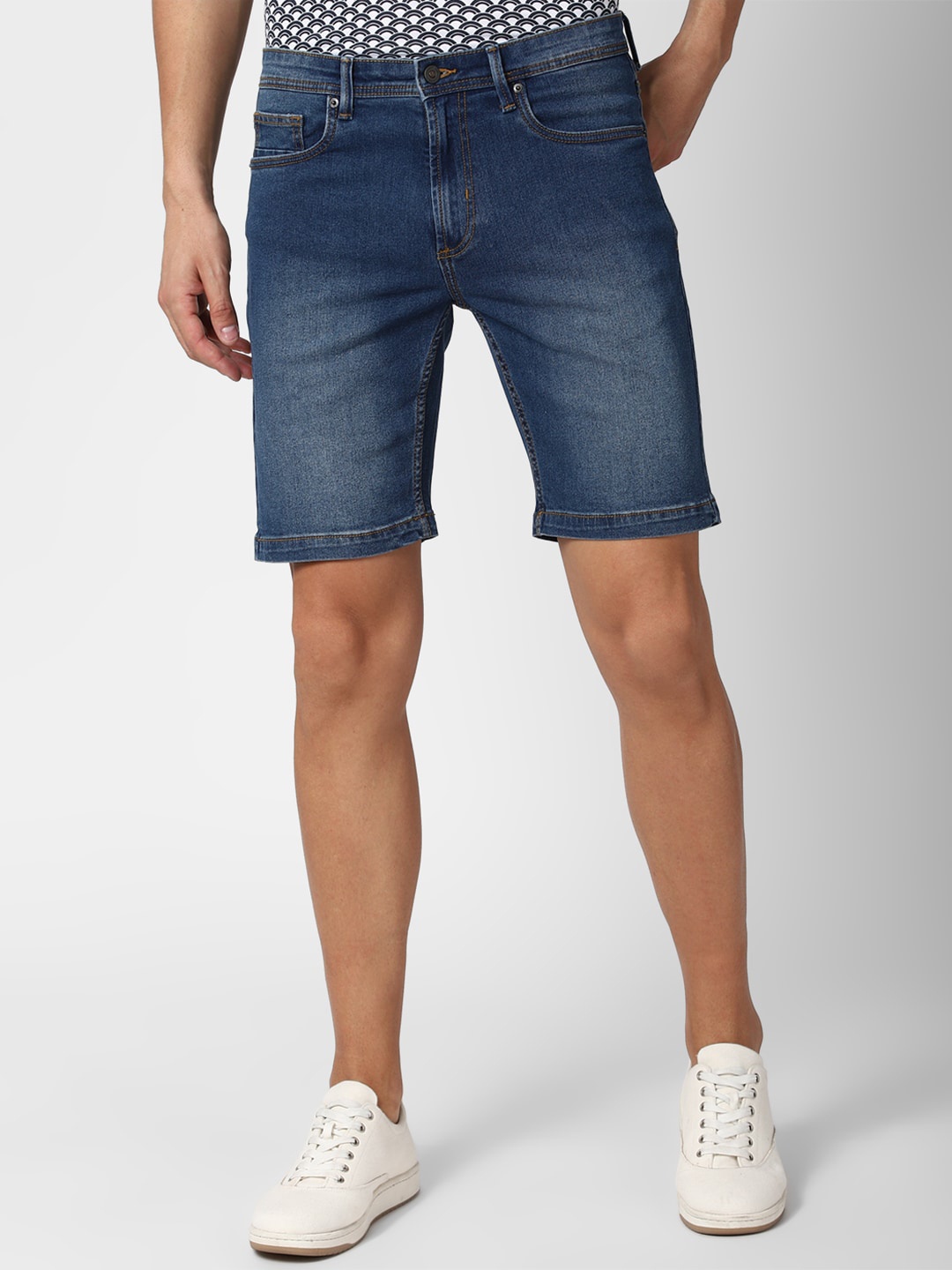 

Peter England Casuals Men Navy Blue Washed Denim Shorts