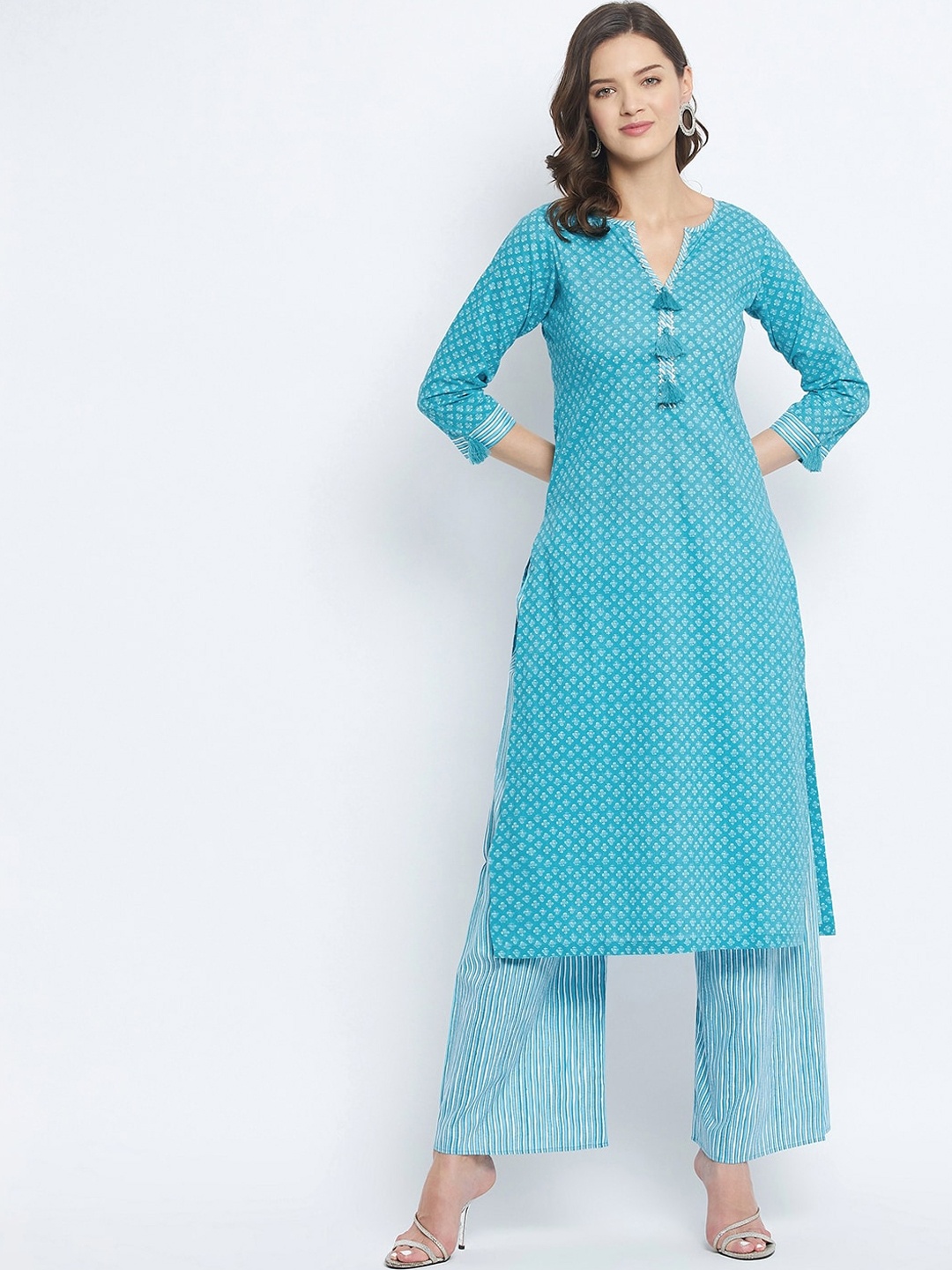 

Tissu Women Turquoise Blue Printed Gotta Patti Pure Cotton Kurta with Trousers