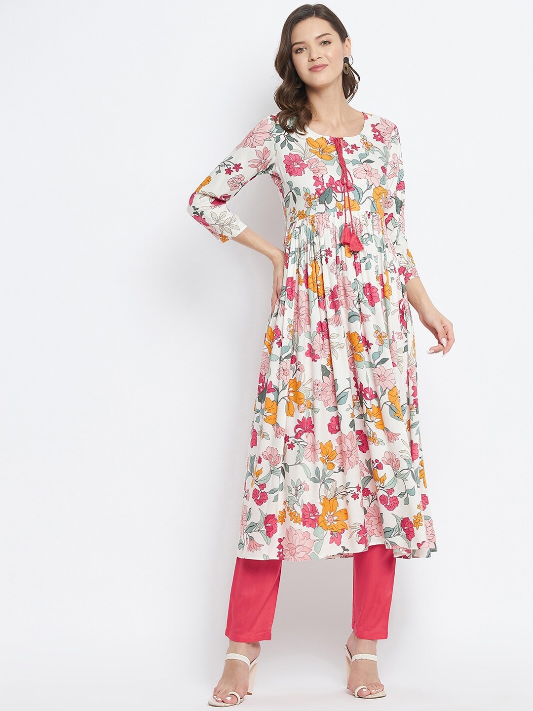 

Tissu Women White & Pink Floral Printed Anarkali Kurta