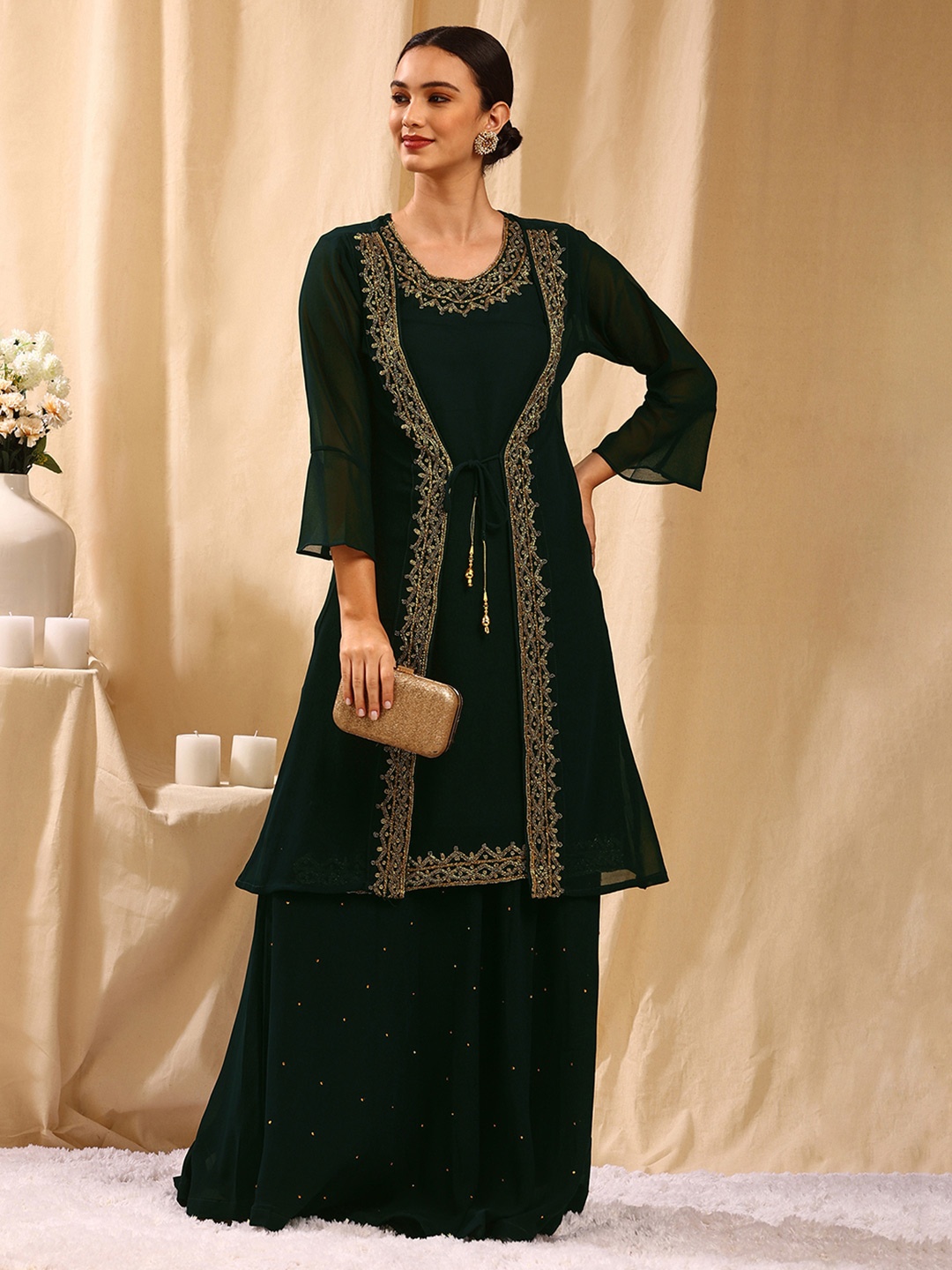 

TRENDY DIVVA Women Green Layered Embellished Kurta with Skirt