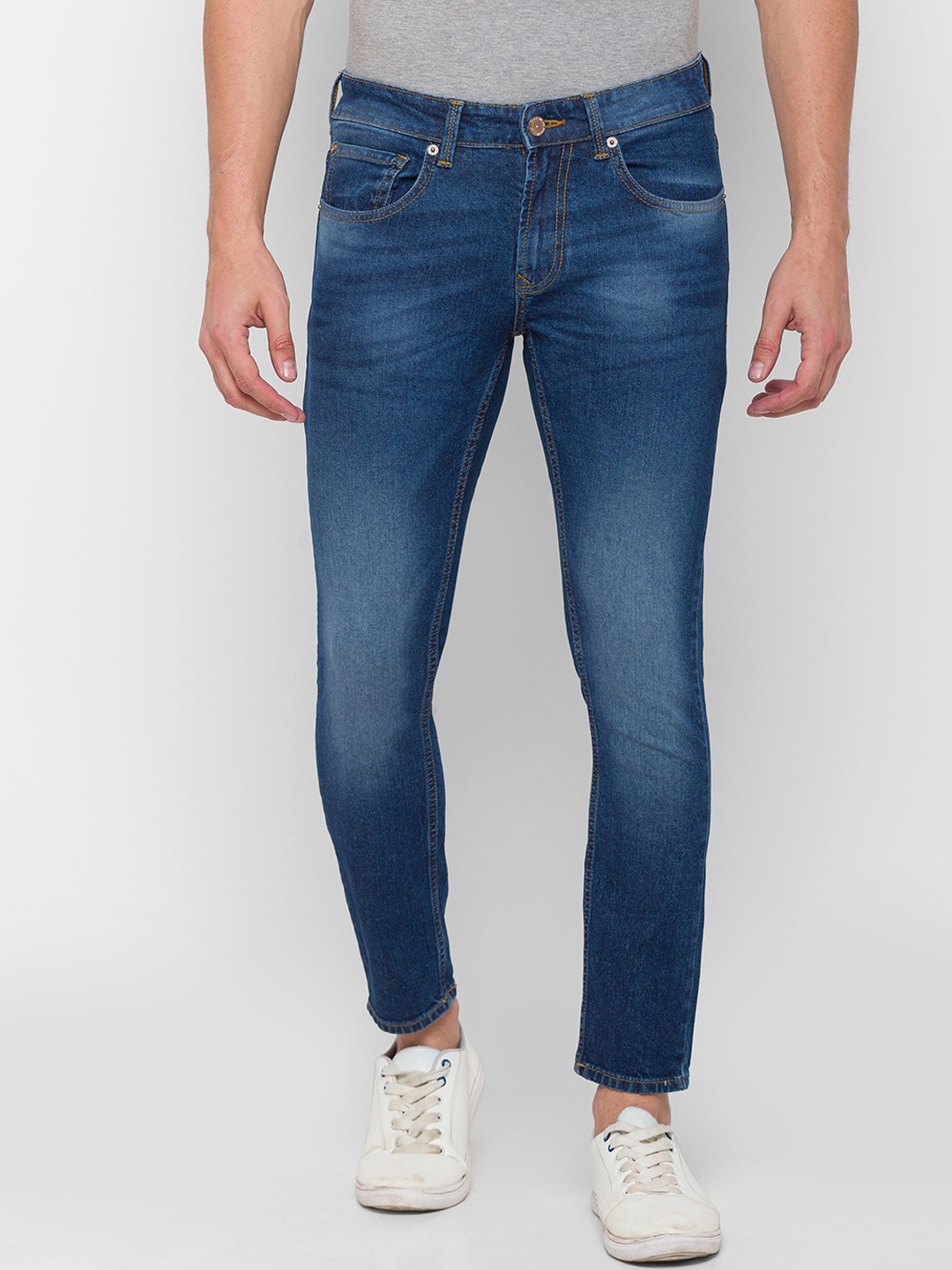 

SPYKAR Men Blue Kano Slim Fit Light Fade Jeans