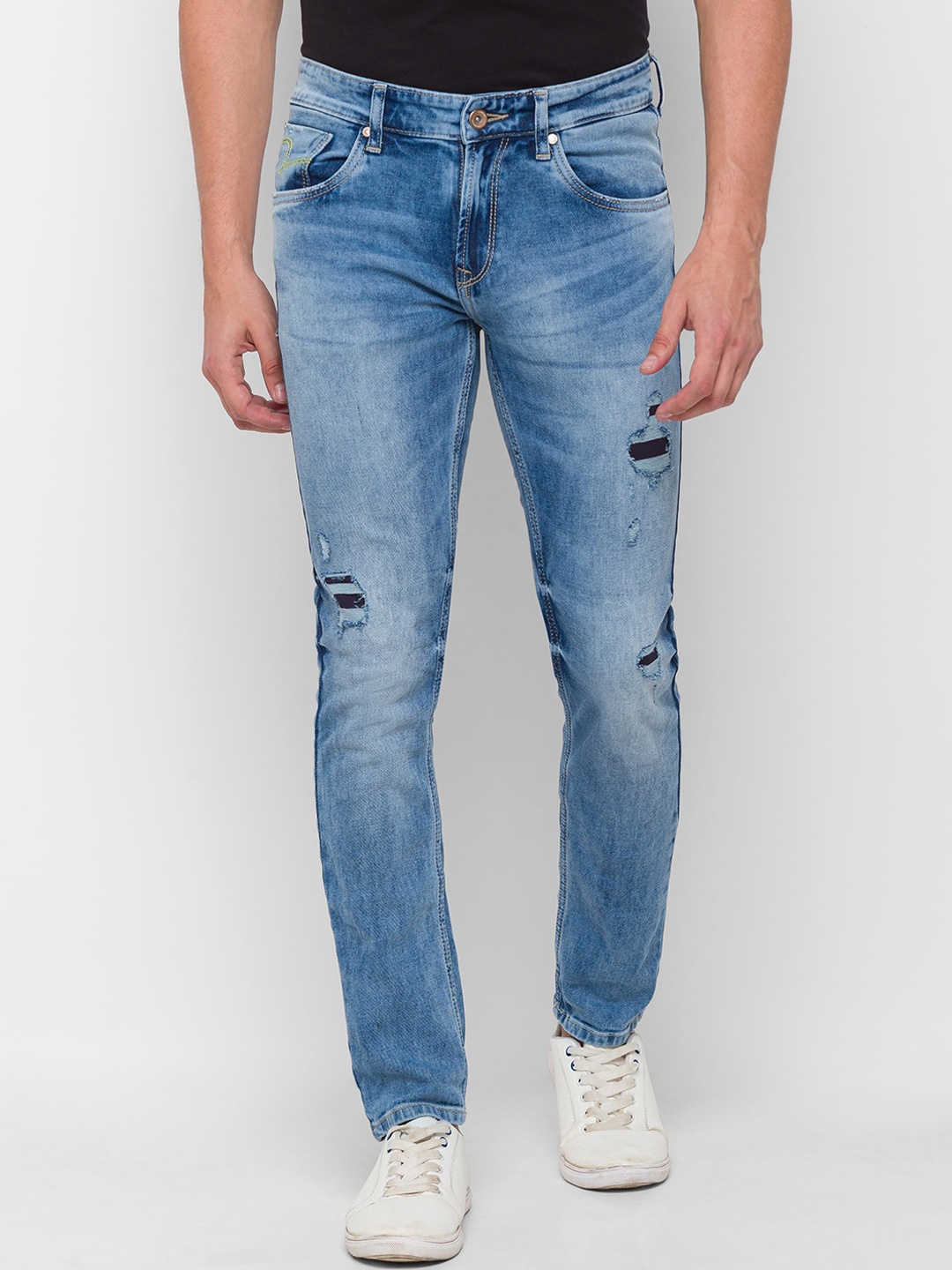 

SPYKAR Men Blue Slim Fit Mildly Distressed Heavy Fade Jeans