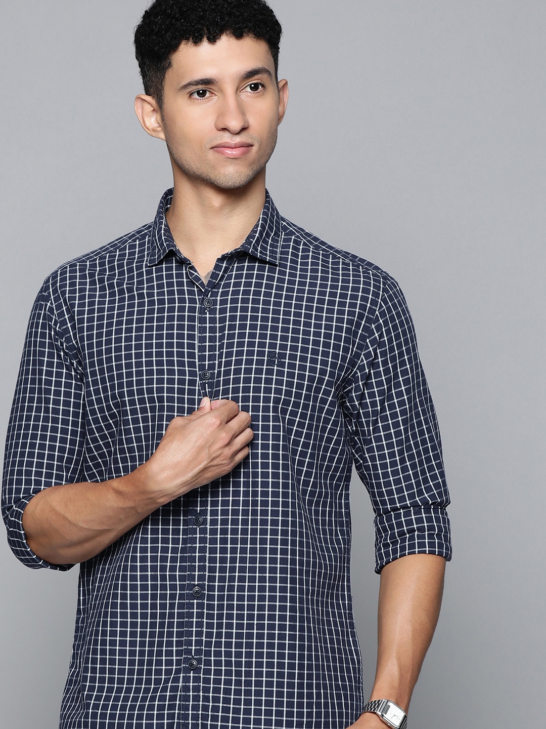 

Flying Machine Men Blue Slim Fit Checked Pure Cotton Casual Shirt