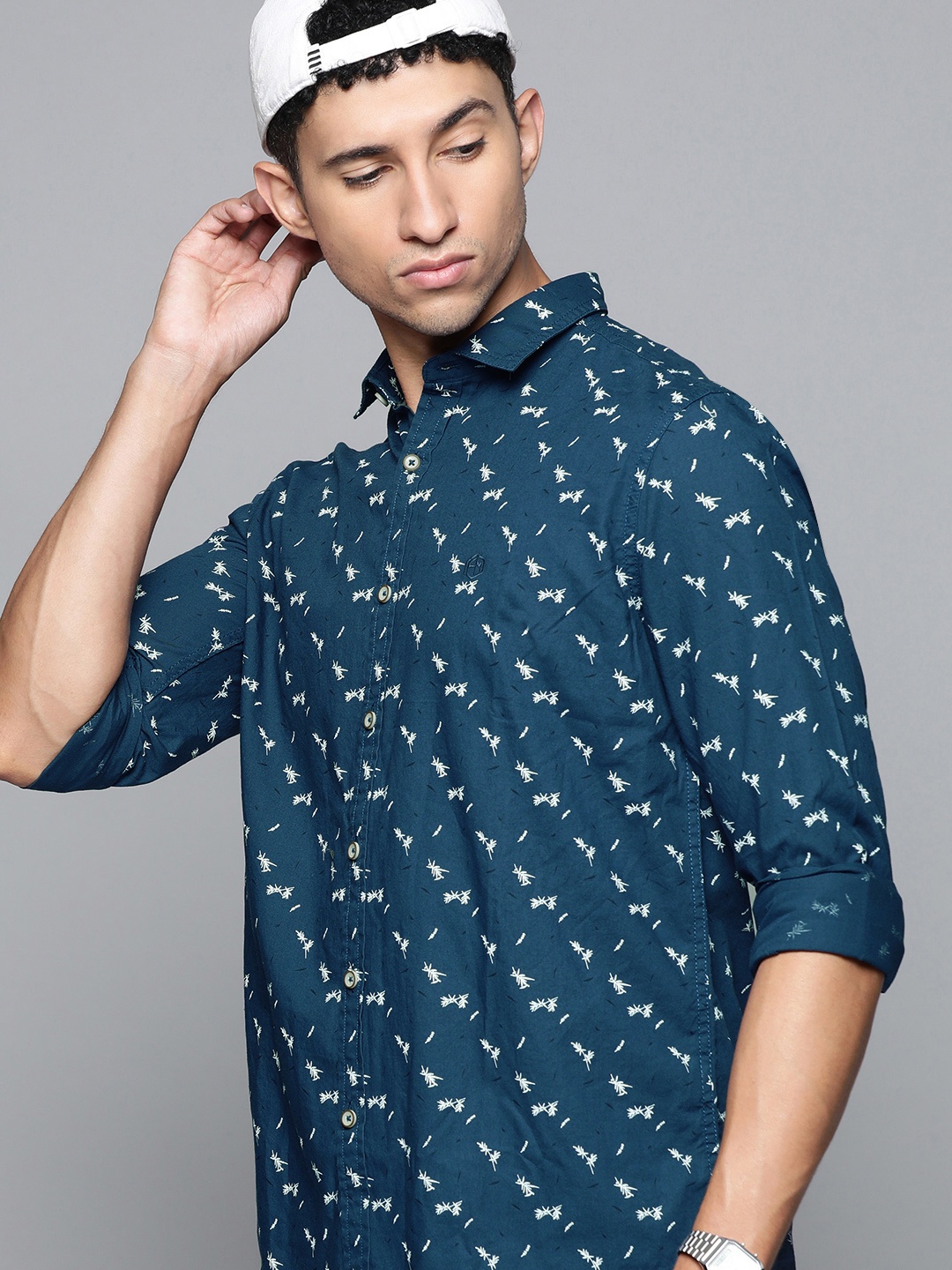 

Flying Machine Men Navy Blue Slim Fit Printed Casual Shirt