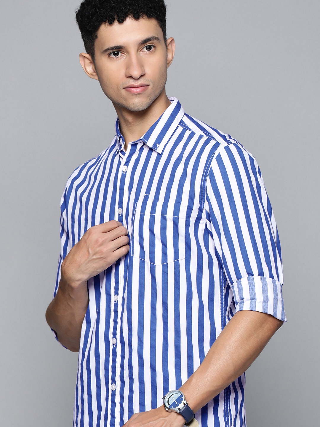 

Flying Machine Men Blue Slim Fit Striped Pure Cotton Casual Shirt