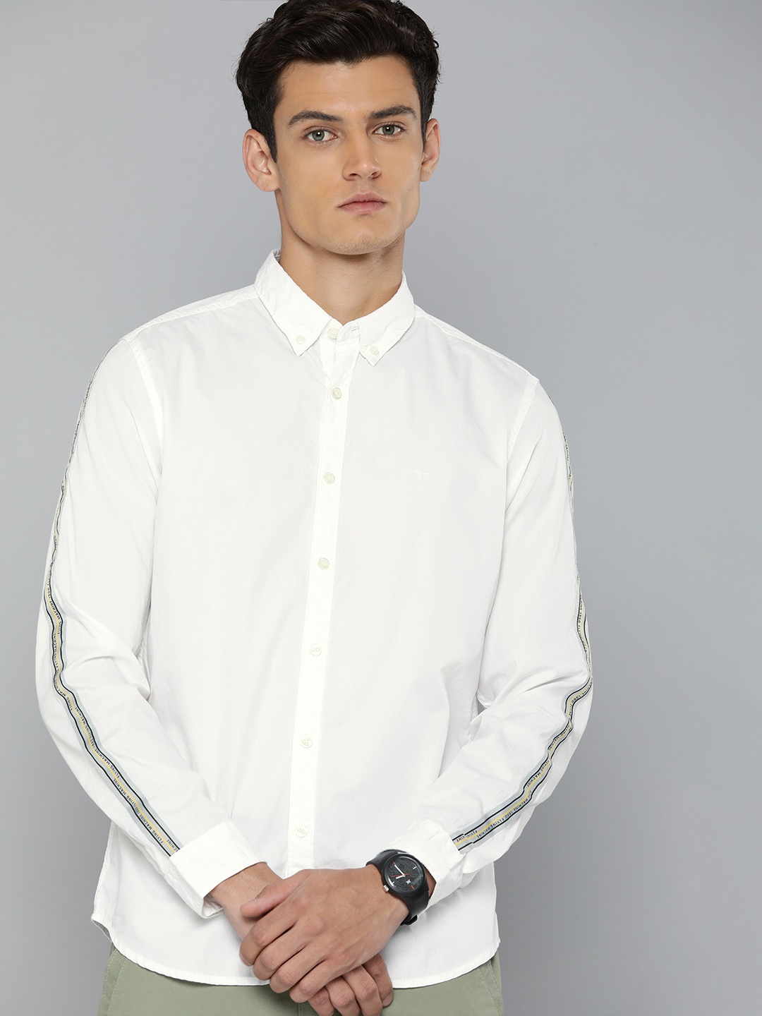 

Flying Machine Men White Side Stripes Slim Fit Casual Shirt