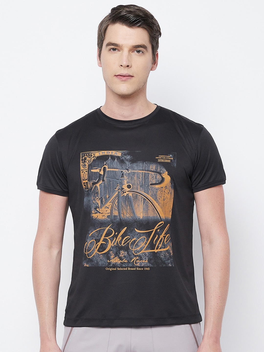 

Adobe Men Black Printed T-shirt