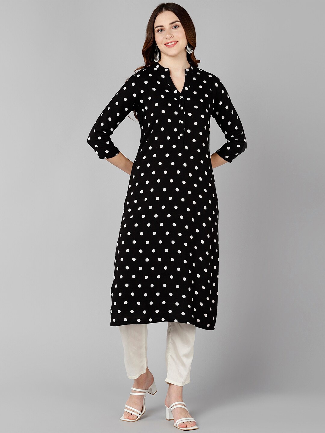

Bani Women Black & White Printed Liva Kurta