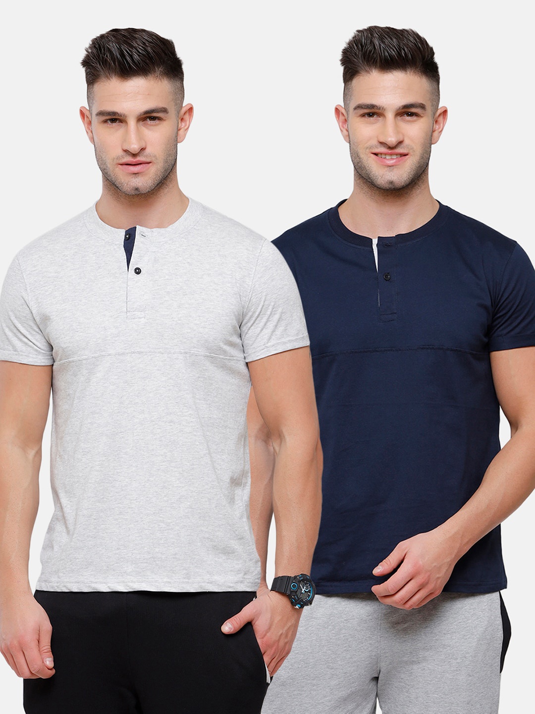 

MADSTO Men Navy Blue & Grey Pack Of 2 Henley Neck Slim Fit T-shirts