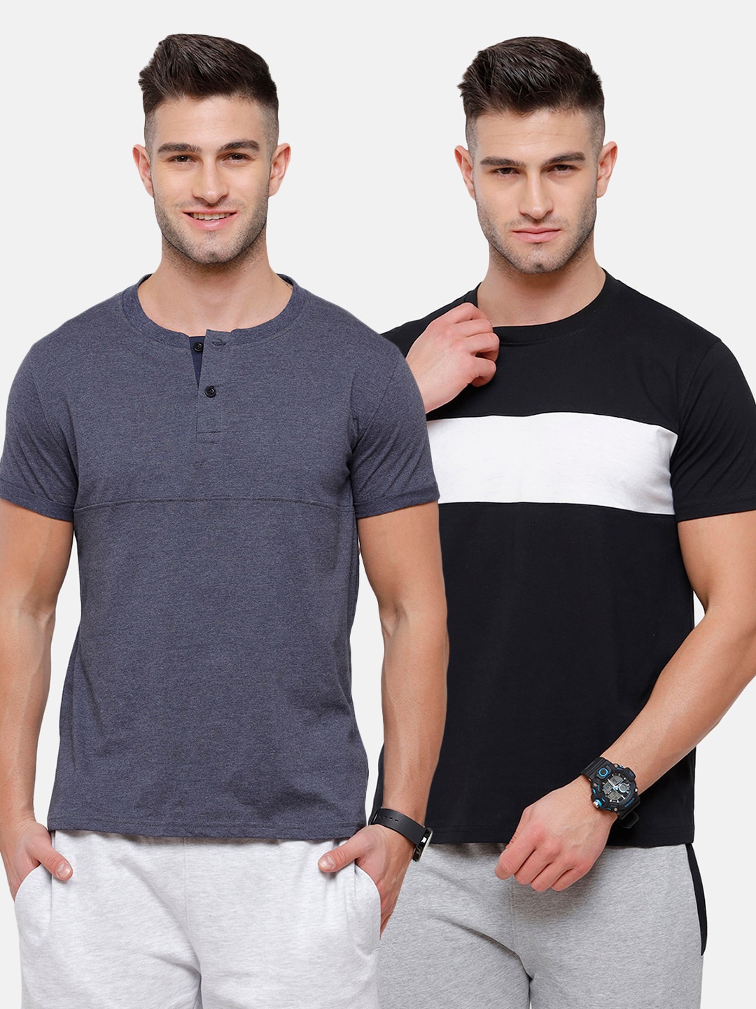 

MADSTO Men Black & Blue 2 Henley Neck Slim Fit T-shirt