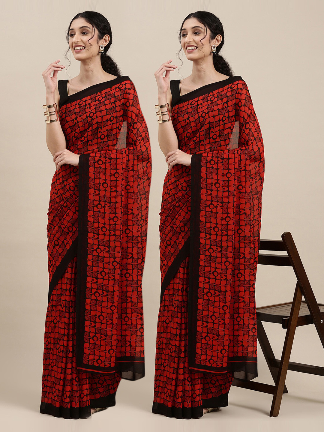 

KALINI Pack of 2 Black & Red Geometric Printed Sarees