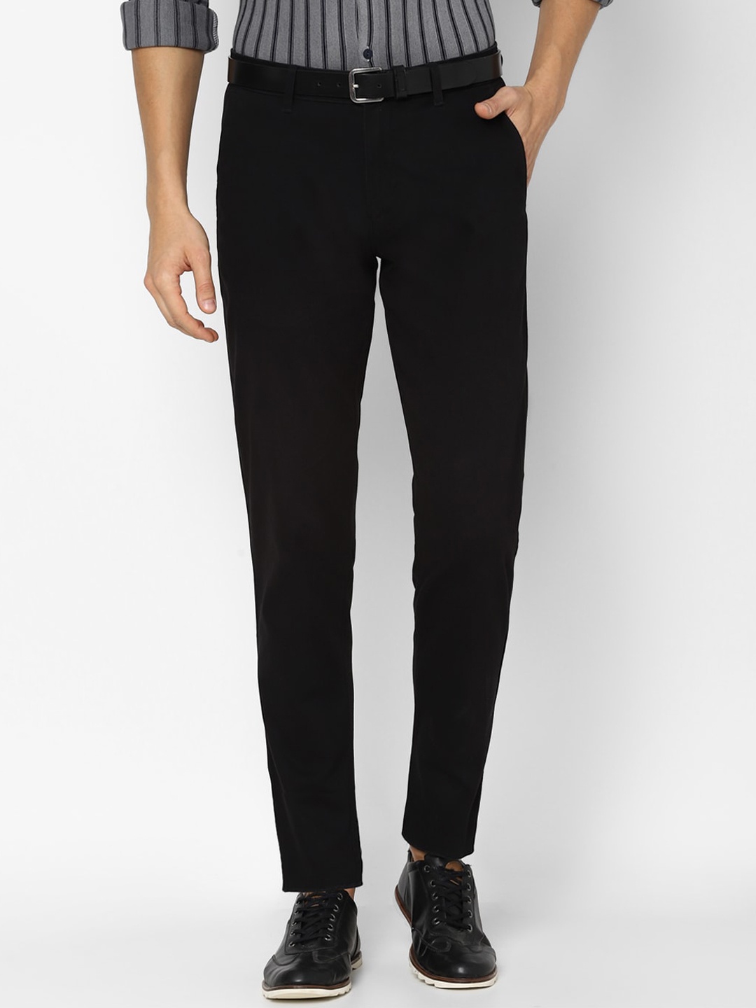 

Louis Philippe Sport Men Black Slim Fit Trousers