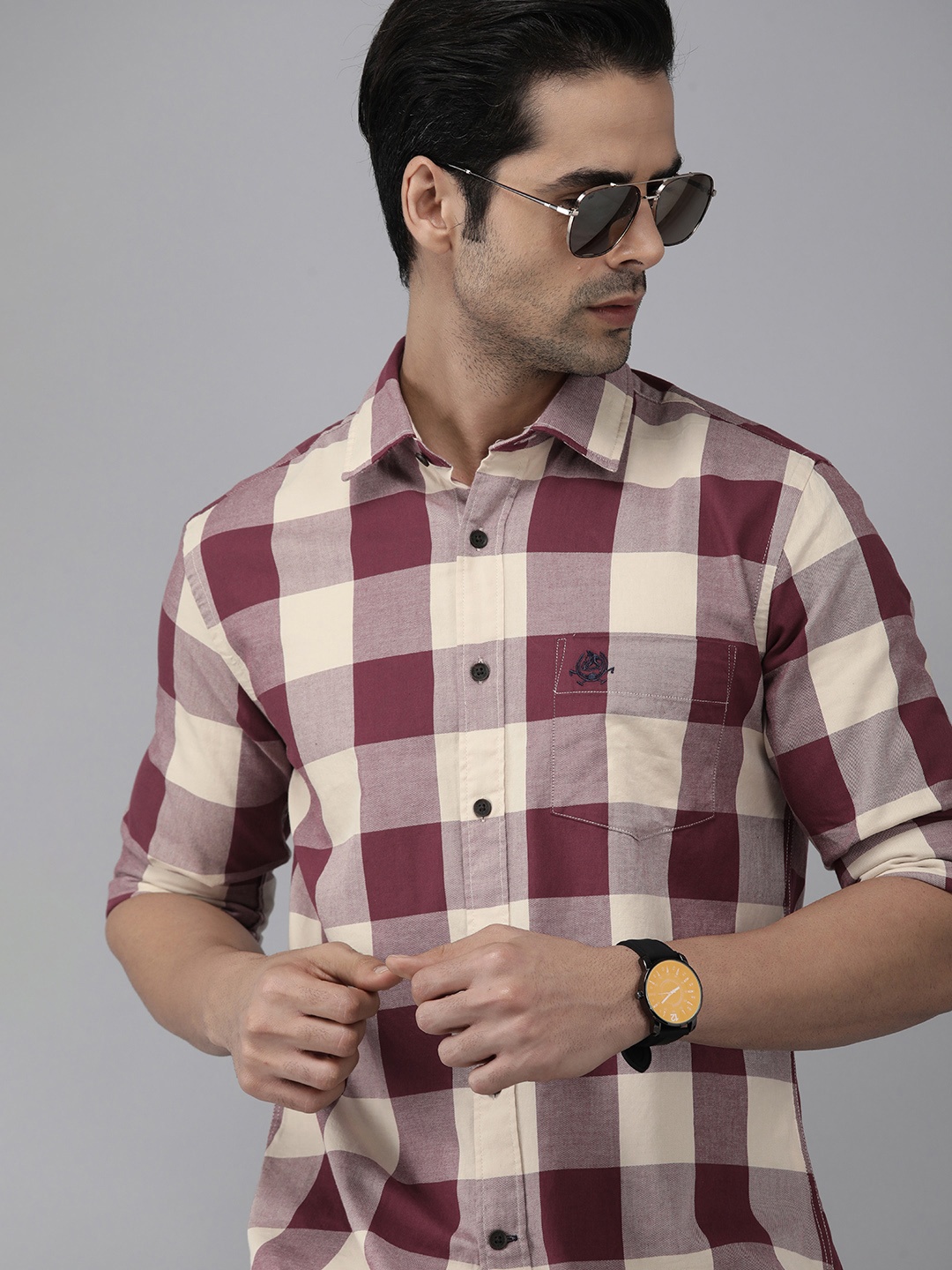 

U S Polo Assn Men Maroon Slim Fit Windowpane Checks Pure Cotton Casual Shirt