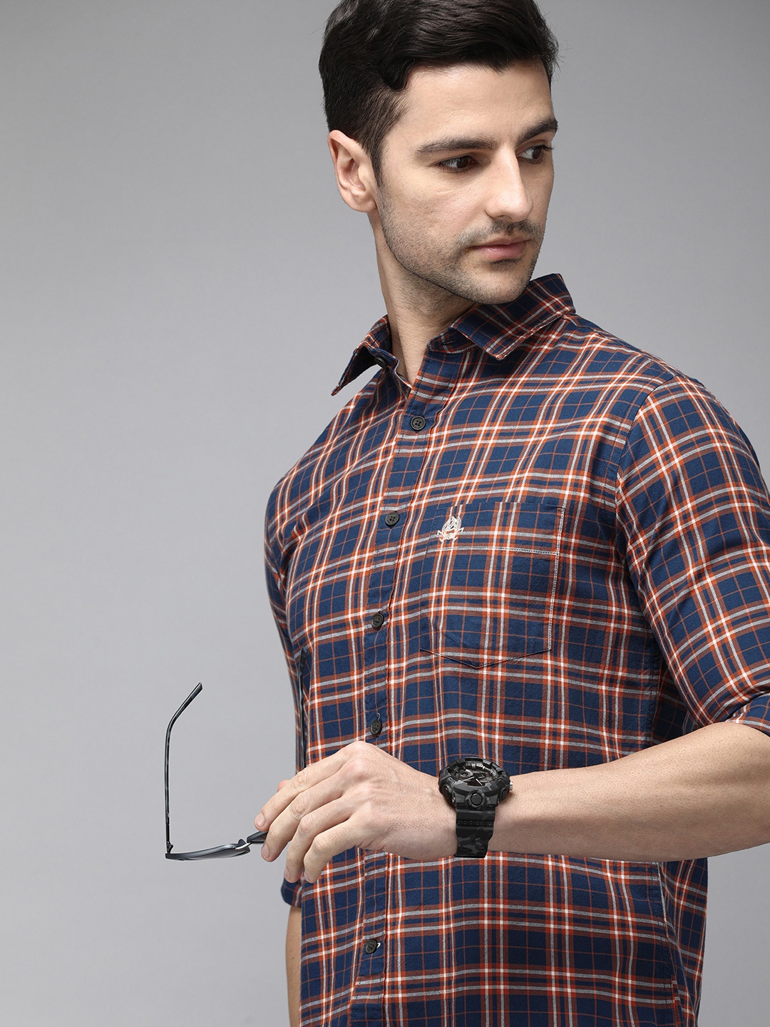 

U S Polo Assn Men Navy Blue & Orange Tailored Fit Checked Pure Cotton Casual Shirt