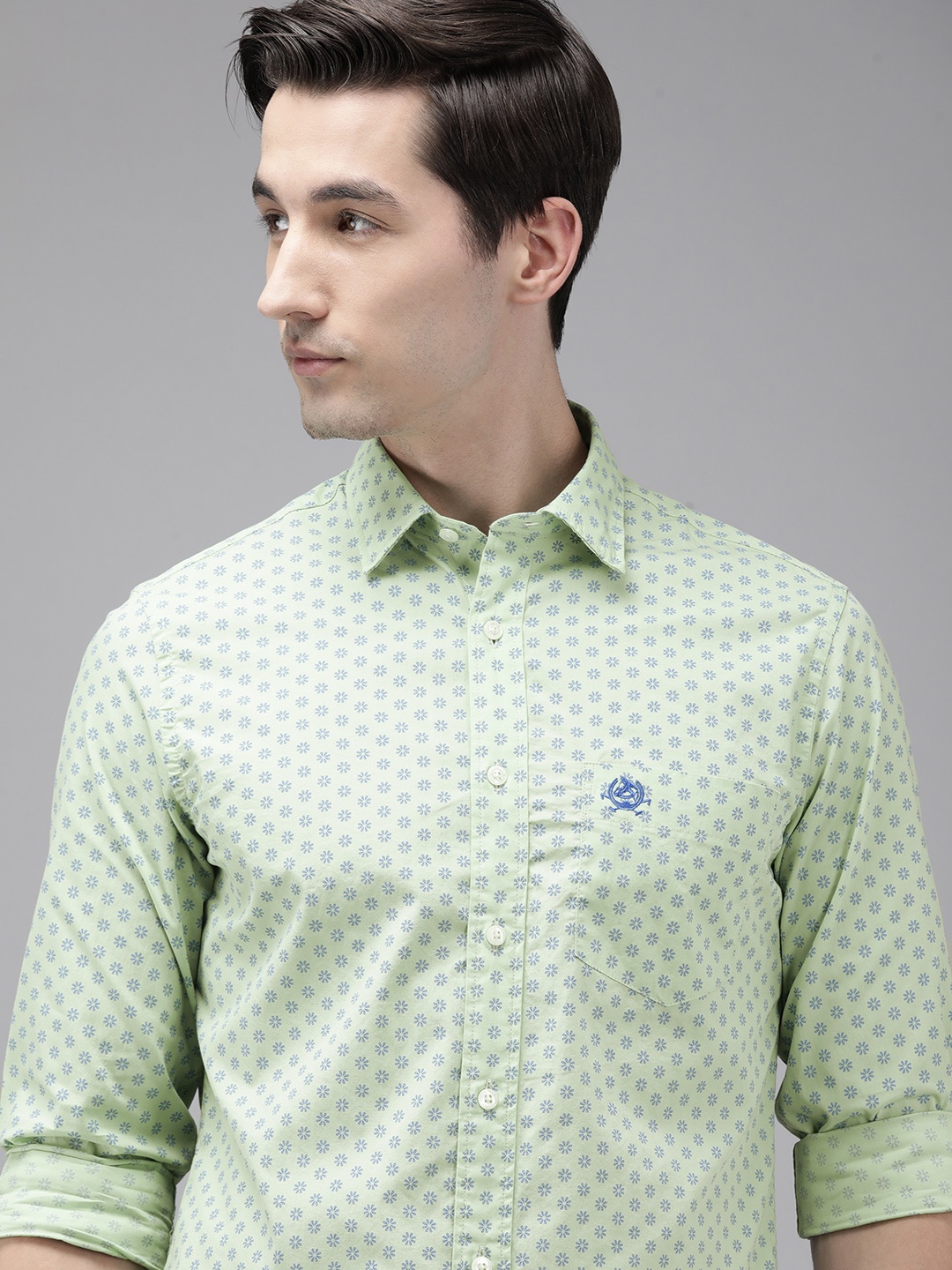 

U S Polo Assn Men Green And Blue Slim Fit Floral Printed Pure Cotton Casual Shirt