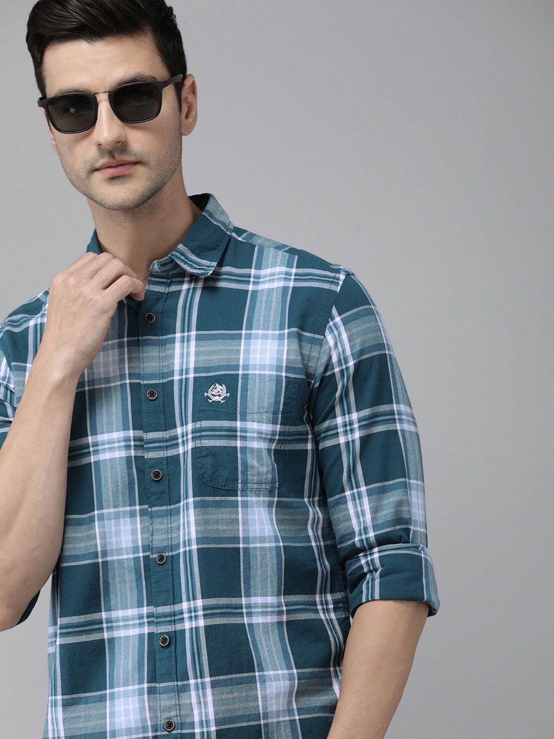 

U S Polo Assn Denim Co Men Teal Blue & White Slim Fit Checked Pure Cotton Casual Shirt