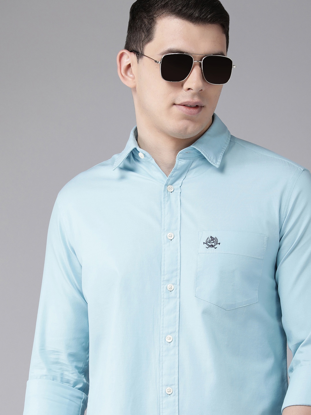 

U.S. Polo Assn. Men Blue Tailored Fit Pure Cotton Casual Shirt