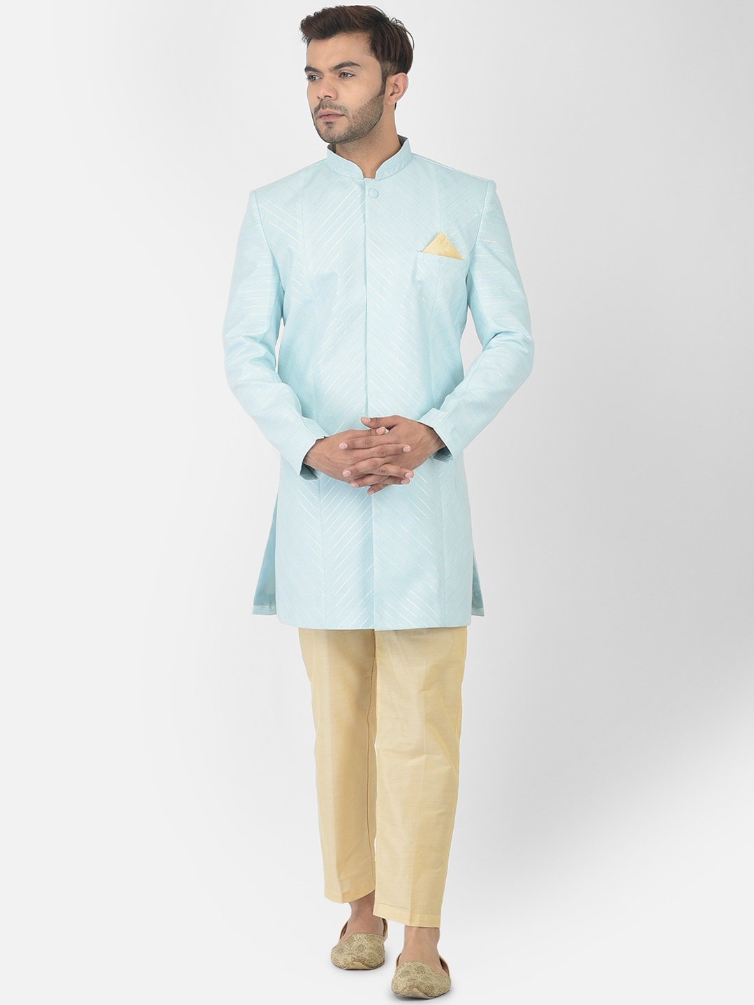 

DEYANN Men Blue Solid Cotton Sherwani Set
