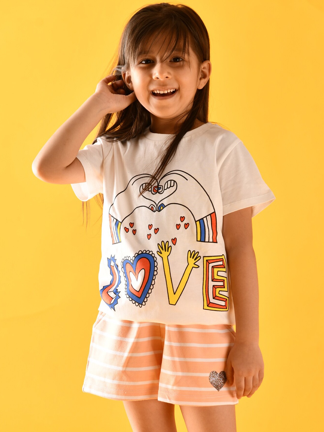 

Anthrilo Girls Orange & White Printed Cotton T-shirt with Shorts