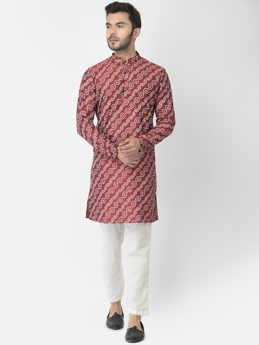 

DEYANN Men Red Bandhani Printed Kurta with Pyjamas