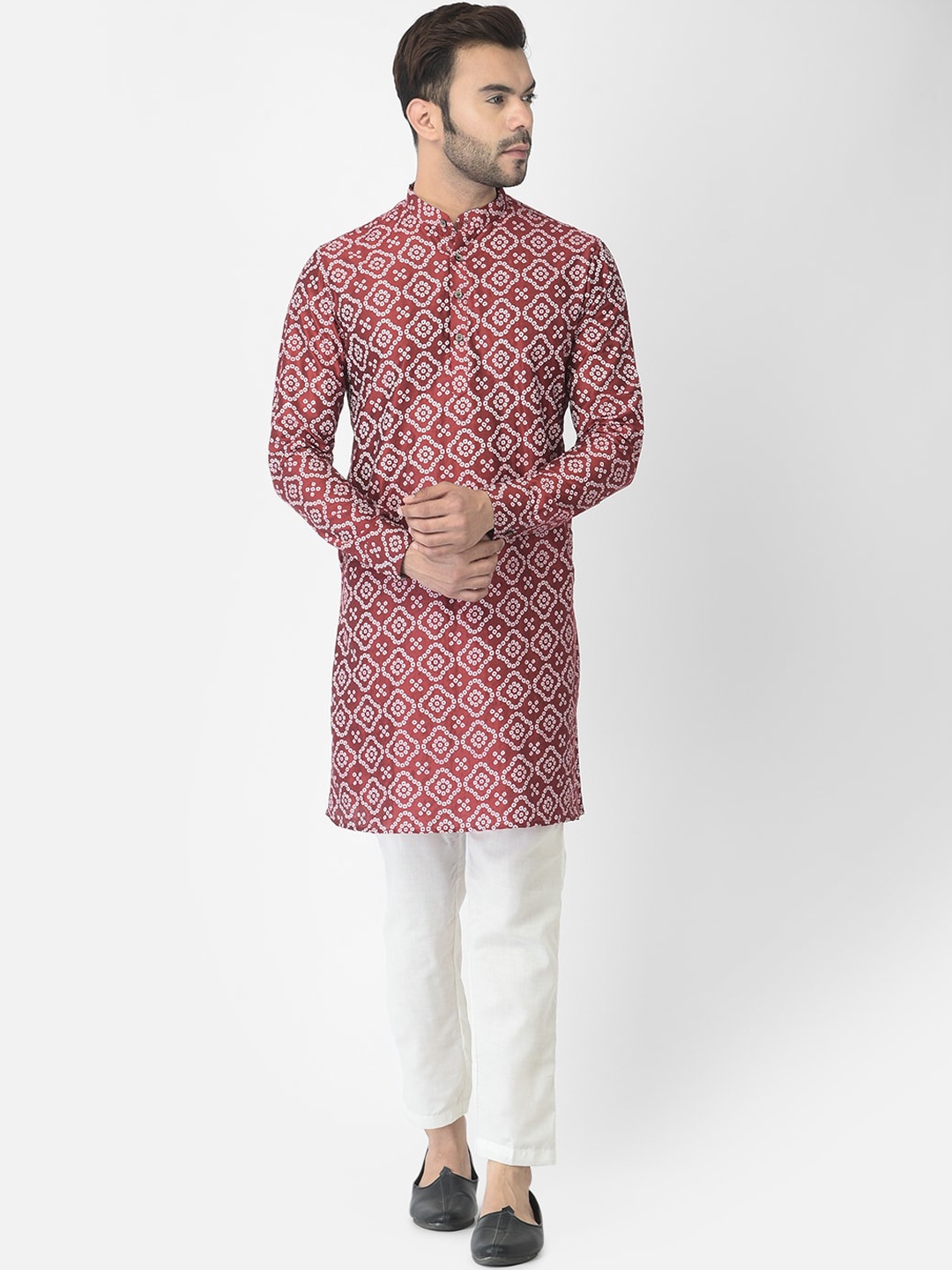 

DEYANN Men Red Bandhani Printed Kurta with Trousers
