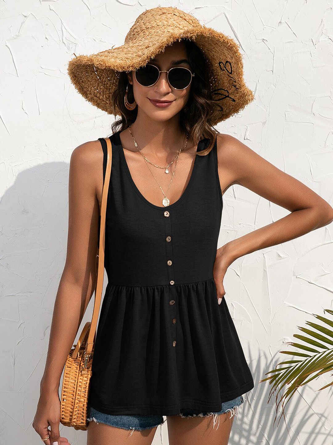 

BoStreet Black Solid Scoop Neck Top