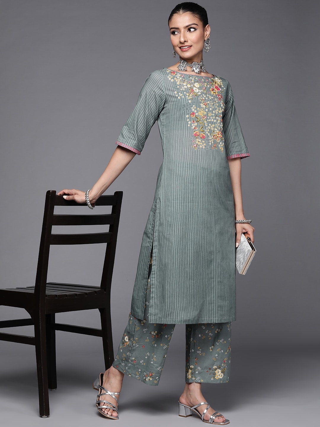 

Biba Women Green Floral Printed Pure Cotton Kurta with Palazzos