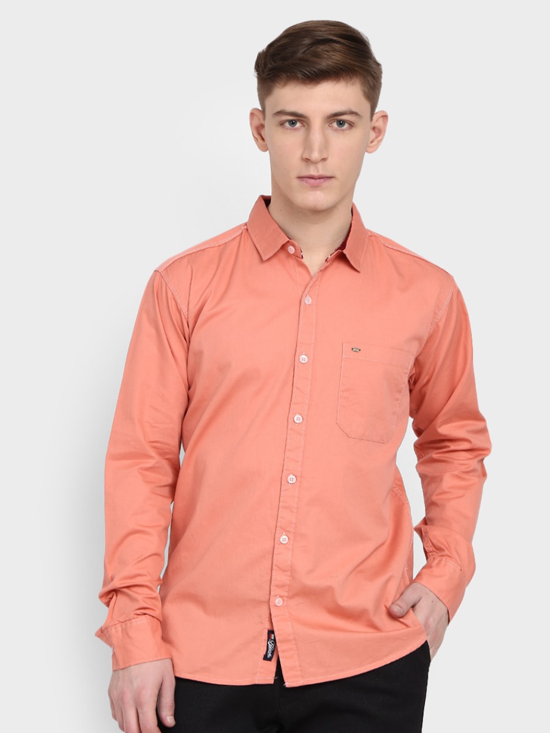 

V-Mart Men Peach-Coloured Standard Slim Fit Cotton Casual Shirt