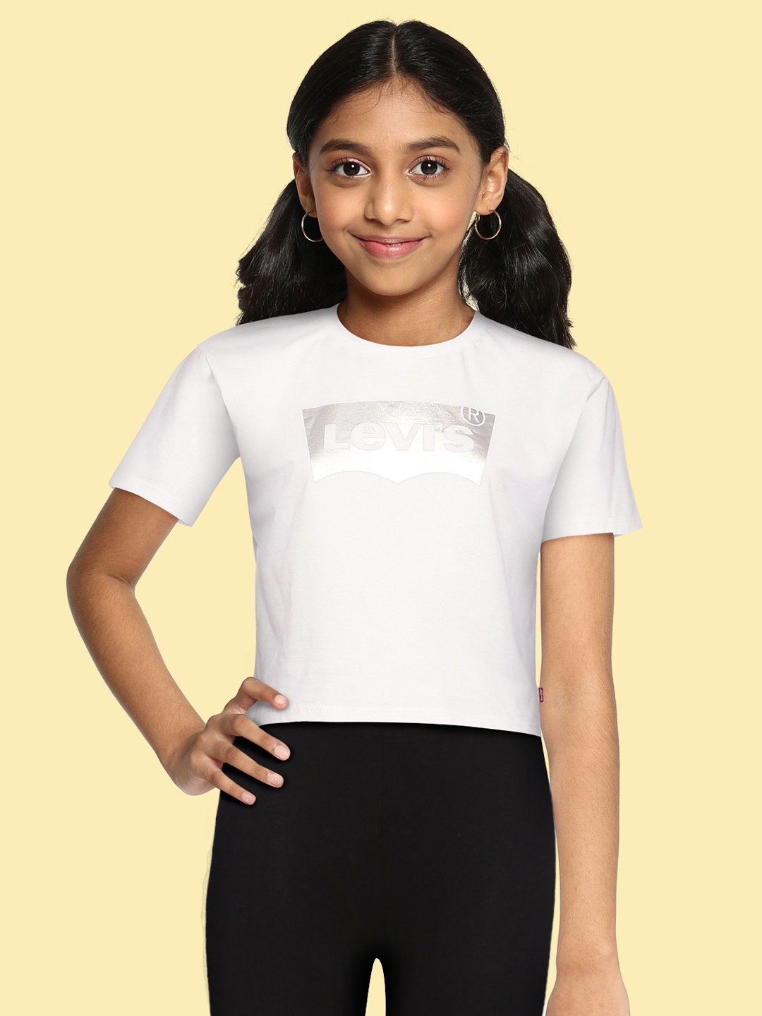 

Levis Girls White Printed Pure Cotton T-shirt