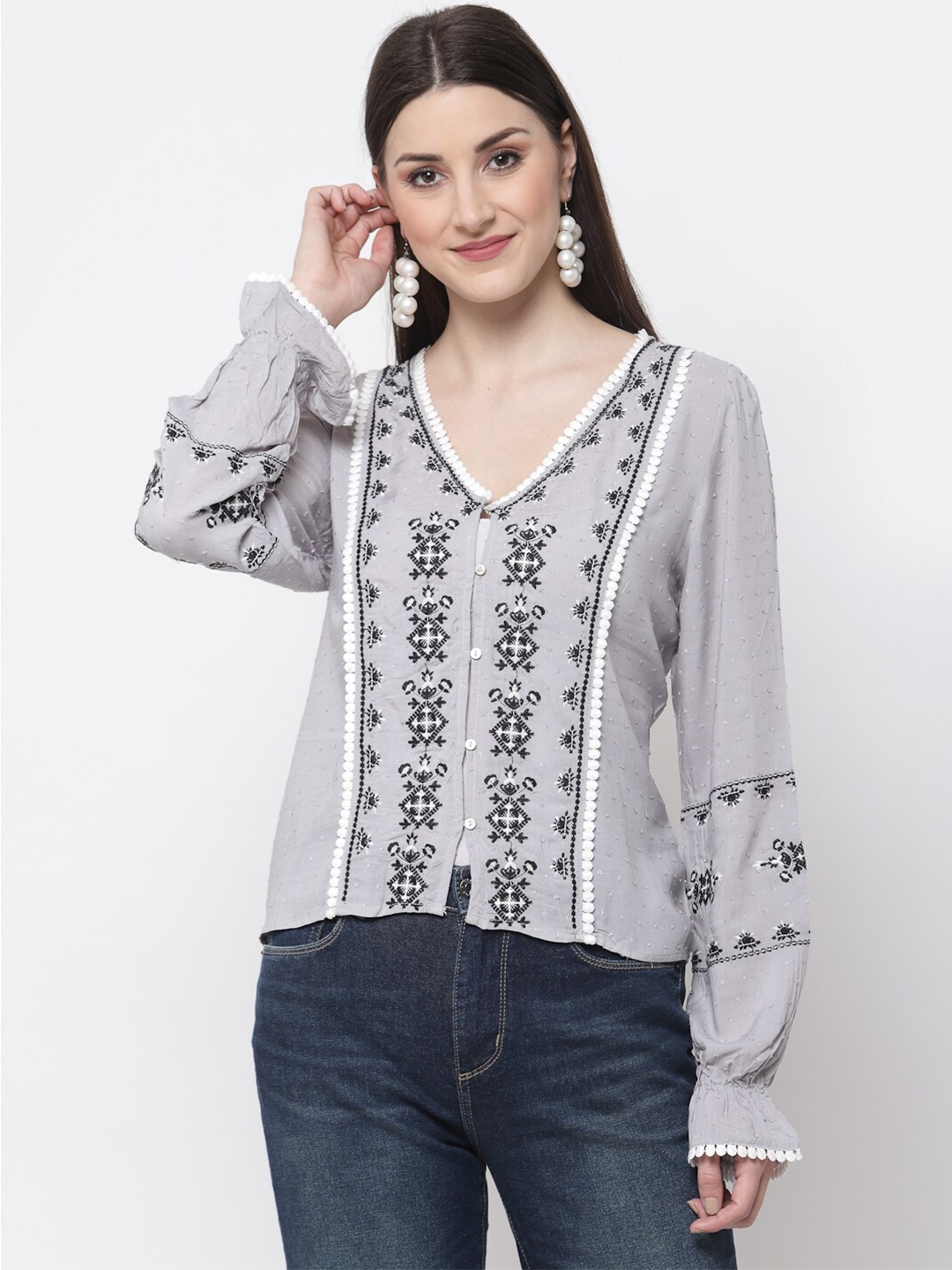 

Mafadeny Grey Print Top